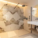 아파트 Saristays Lofts R *